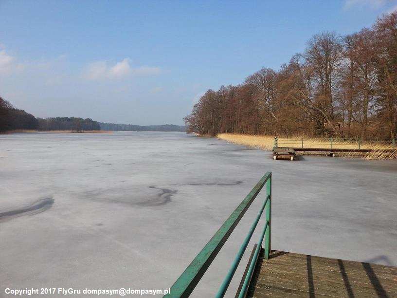 JEZIORO ZIMĄ